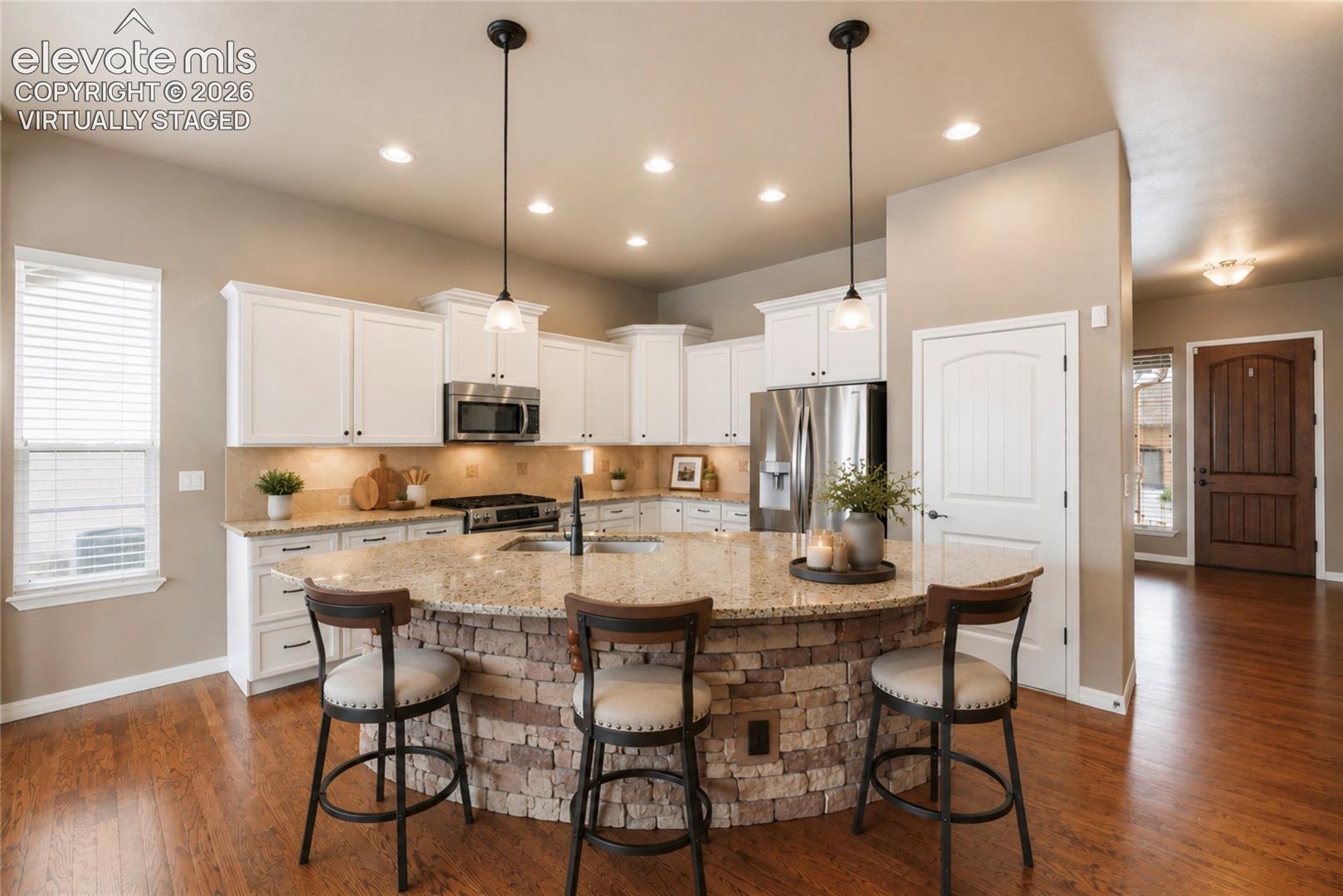2479 Pine Valley View