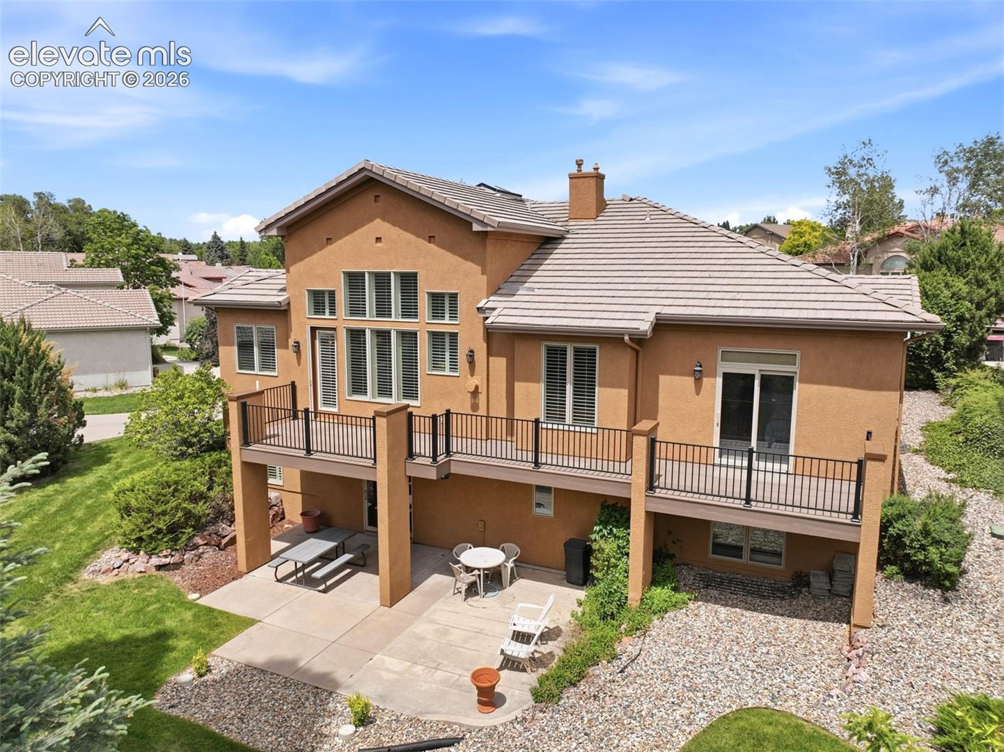 2772 Stonewall Heights