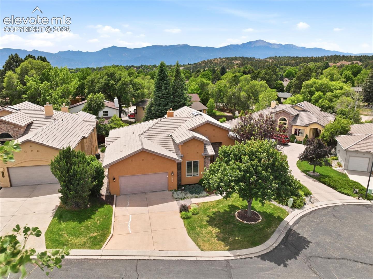 2772 Stonewall Heights