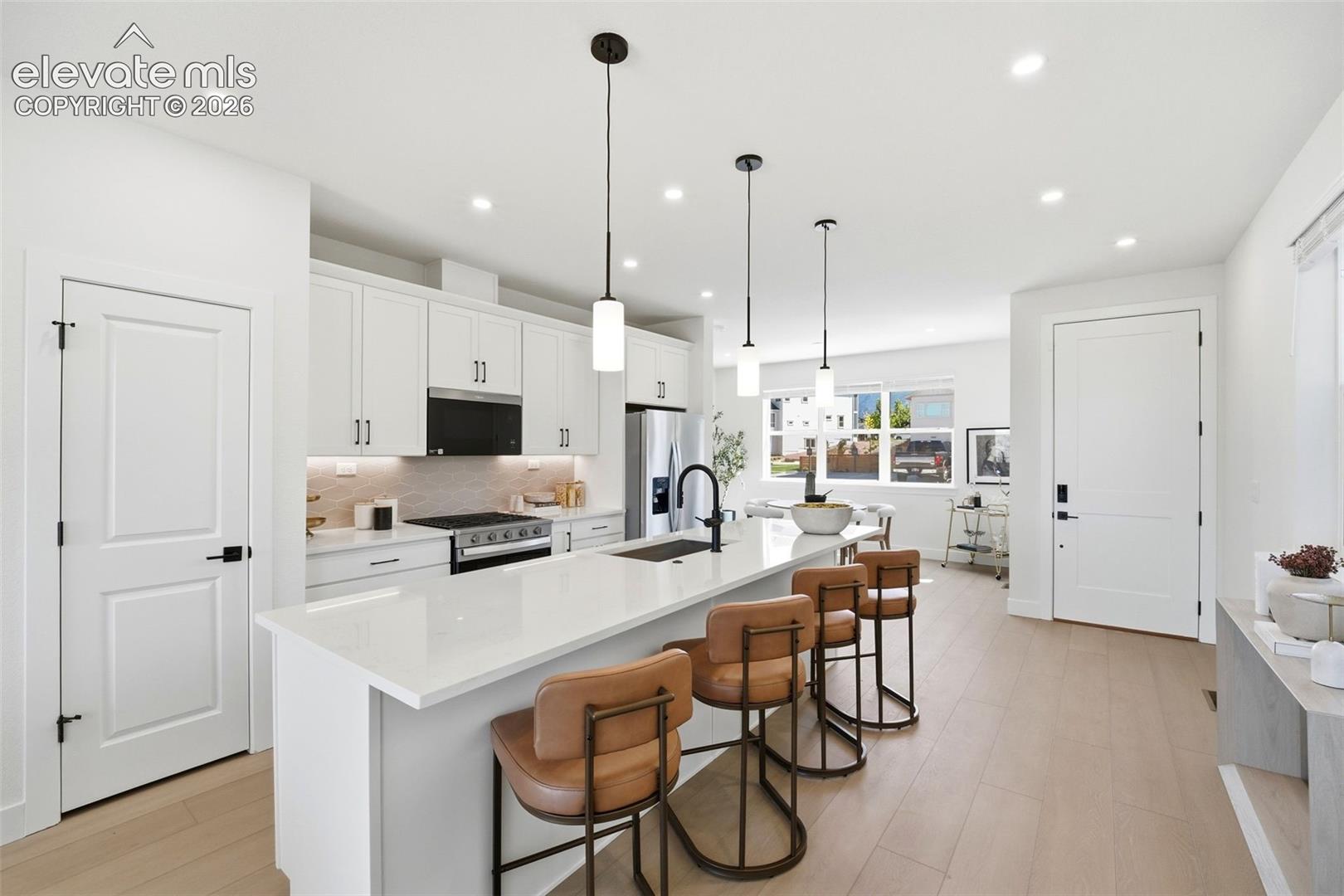 1764 Keystone Crest Lane