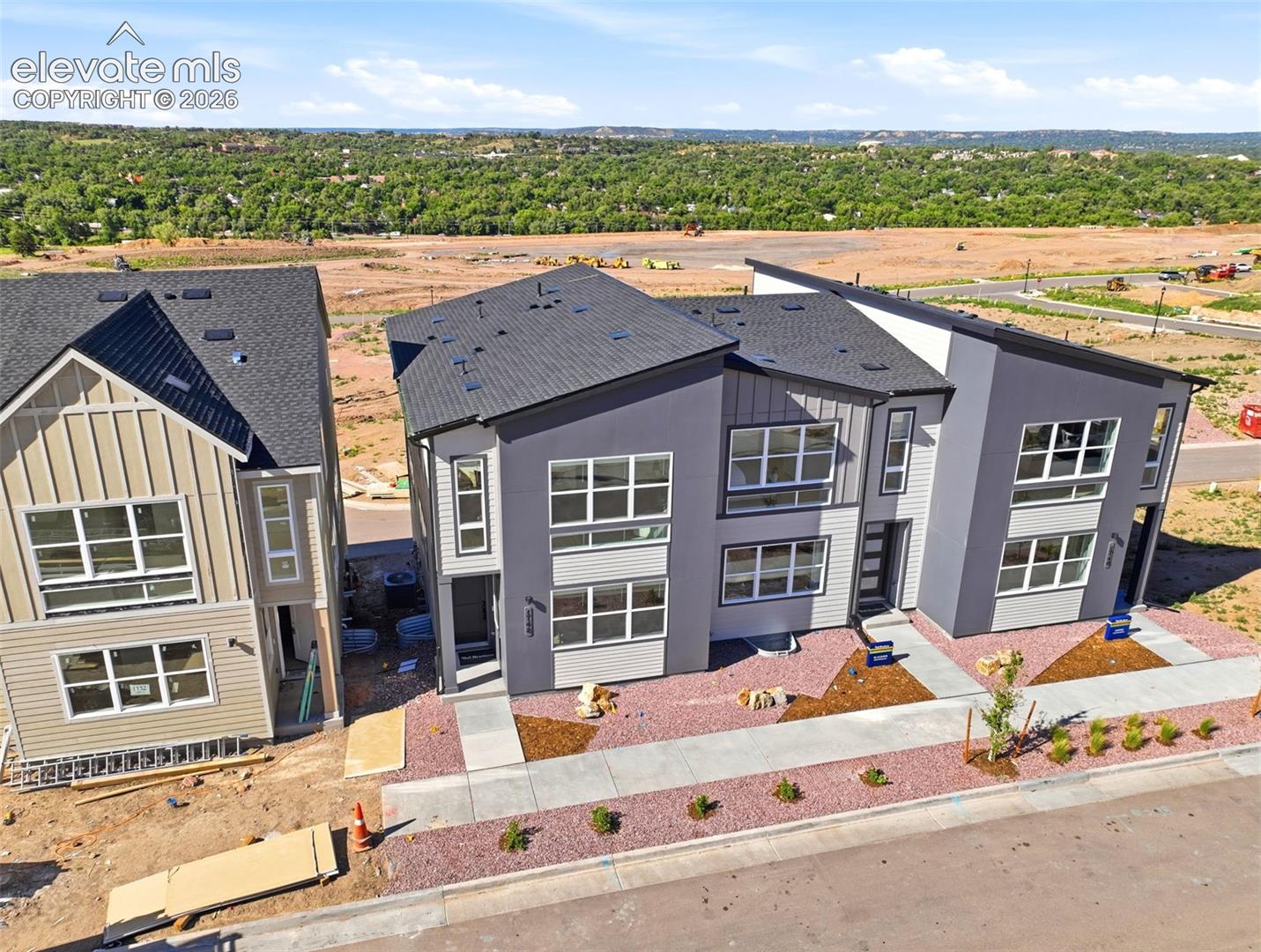 1764 Keystone Crest Lane