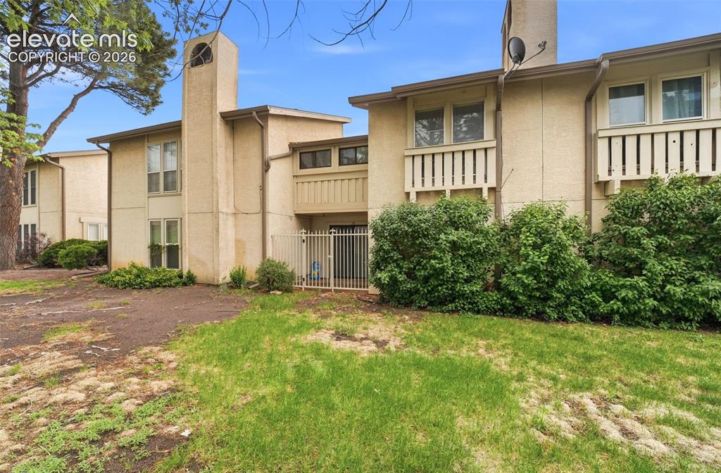3330 Templeton Gap Road Unit: 20