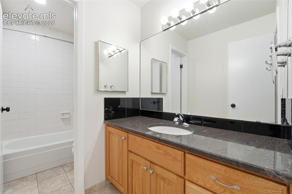 3330 Templeton Gap Road Unit: 20