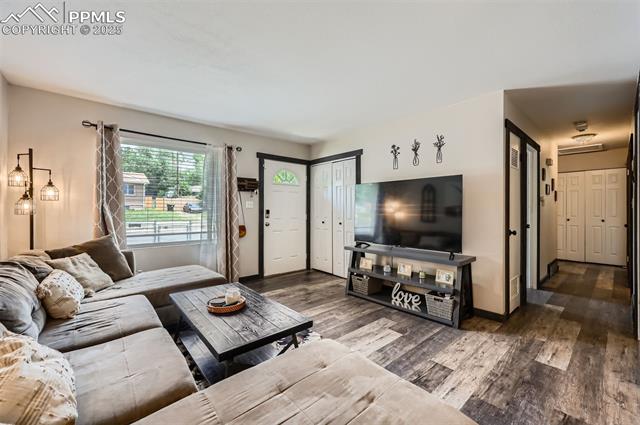 2015 McCooke Drive