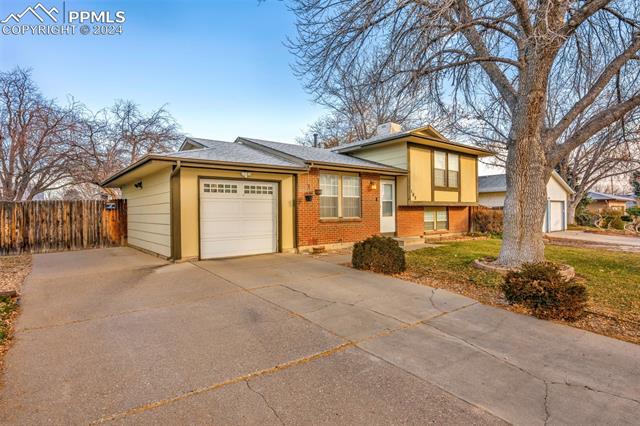 182 Regency Boulevard