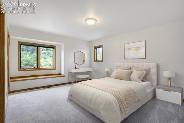 15635 Kingswood Drive