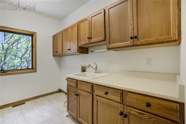 15635 Kingswood Drive