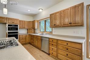 15635 Kingswood Drive