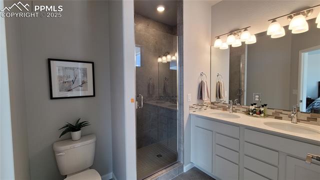 2794 Soleil Heights