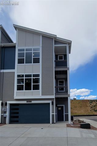 2794 Soleil Heights