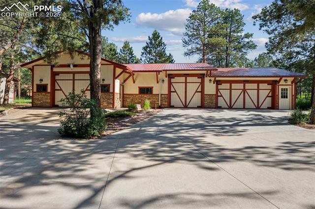 18585 Arrowwood Drive