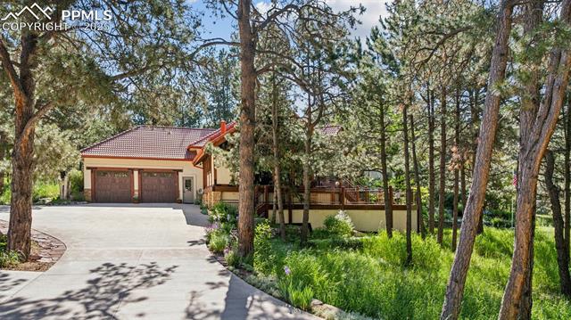 18585 Arrowwood Drive