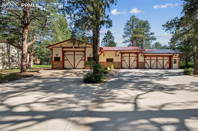 18585 Arrowwood Drive