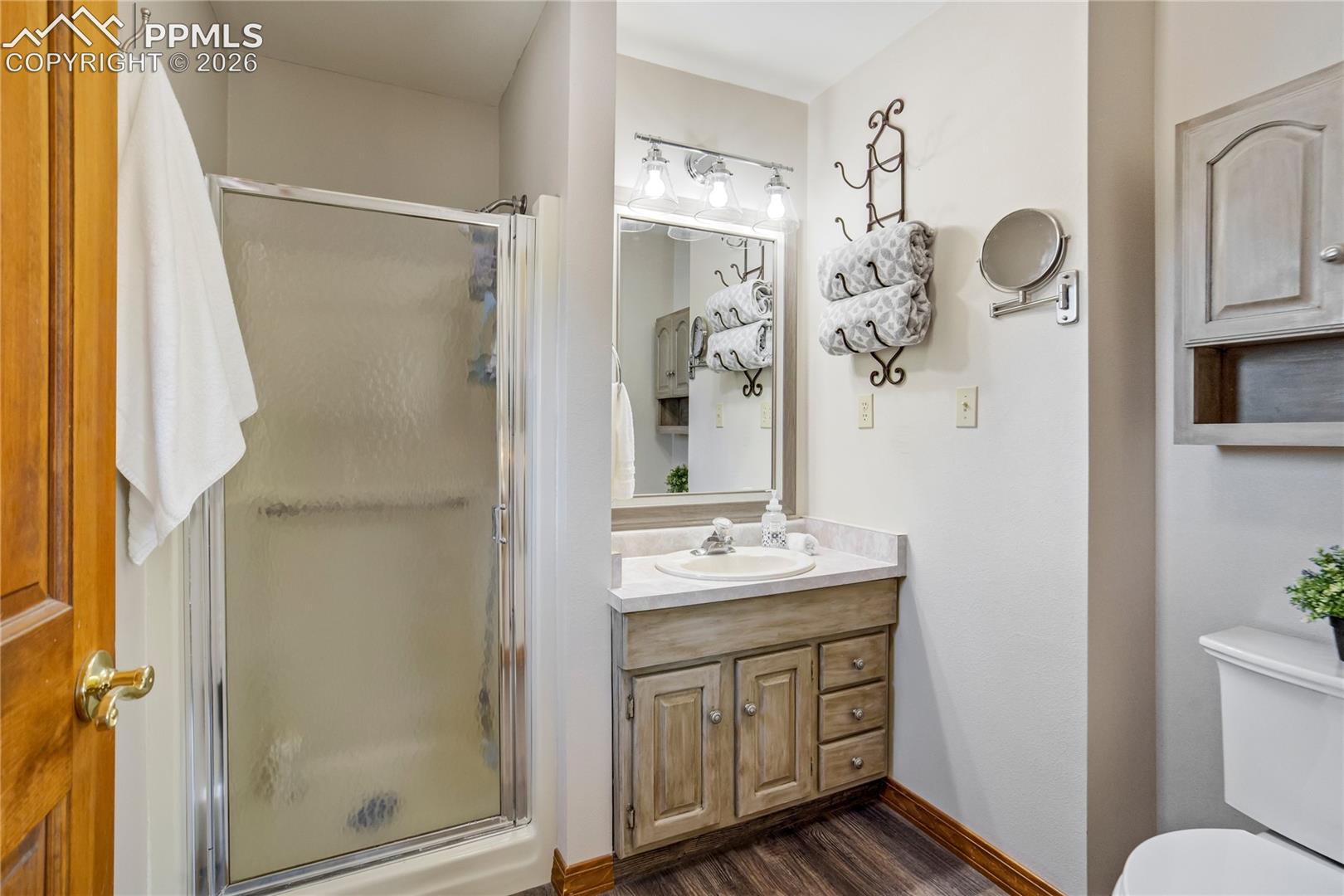 5205 Copper Drive