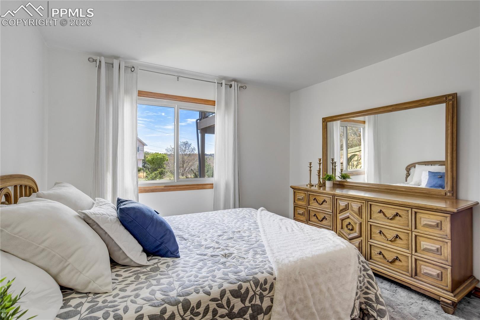 5205 Copper Drive
