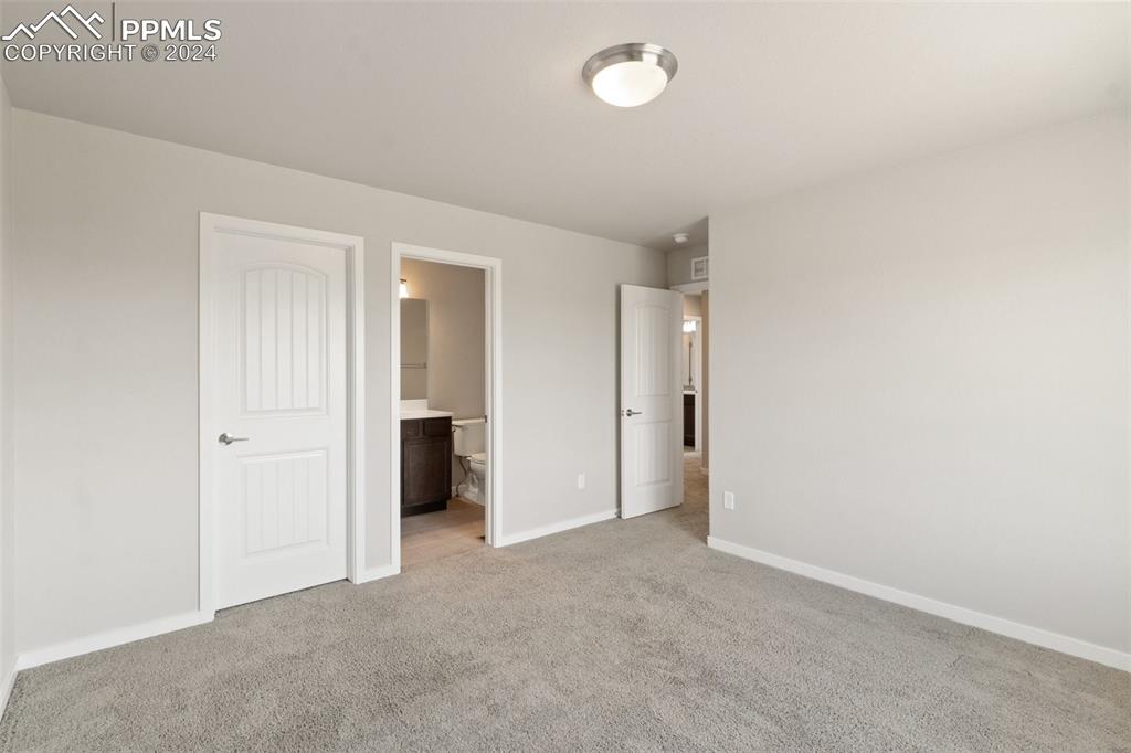 3311 Golden Meadow Way