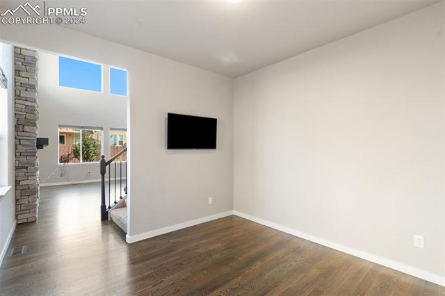 3311 Golden Meadow Way