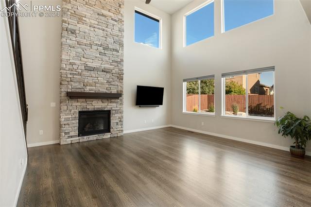 3311 Golden Meadow Way