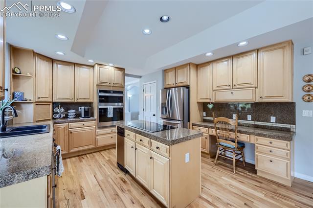 5730 Chase Point Circle