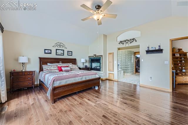 5730 Chase Point Circle