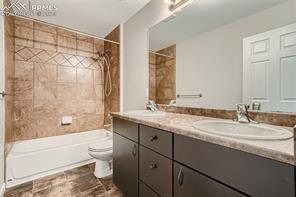 7638 Dutch Loop