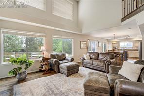 1135 Middle Creek Parkway