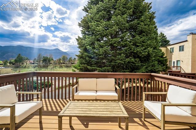 2242 Villa Rosa Drive