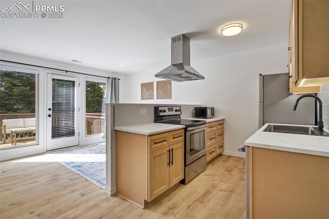 2242 Villa Rosa Drive