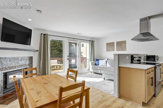 2242 Villa Rosa Drive