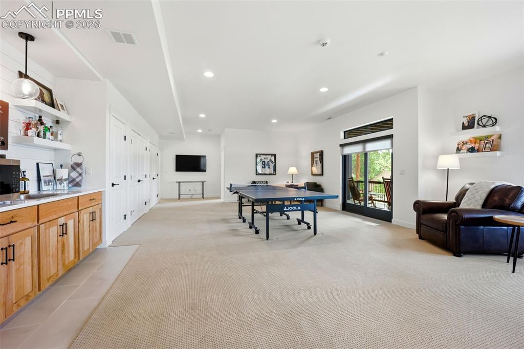1005 Locklin Way