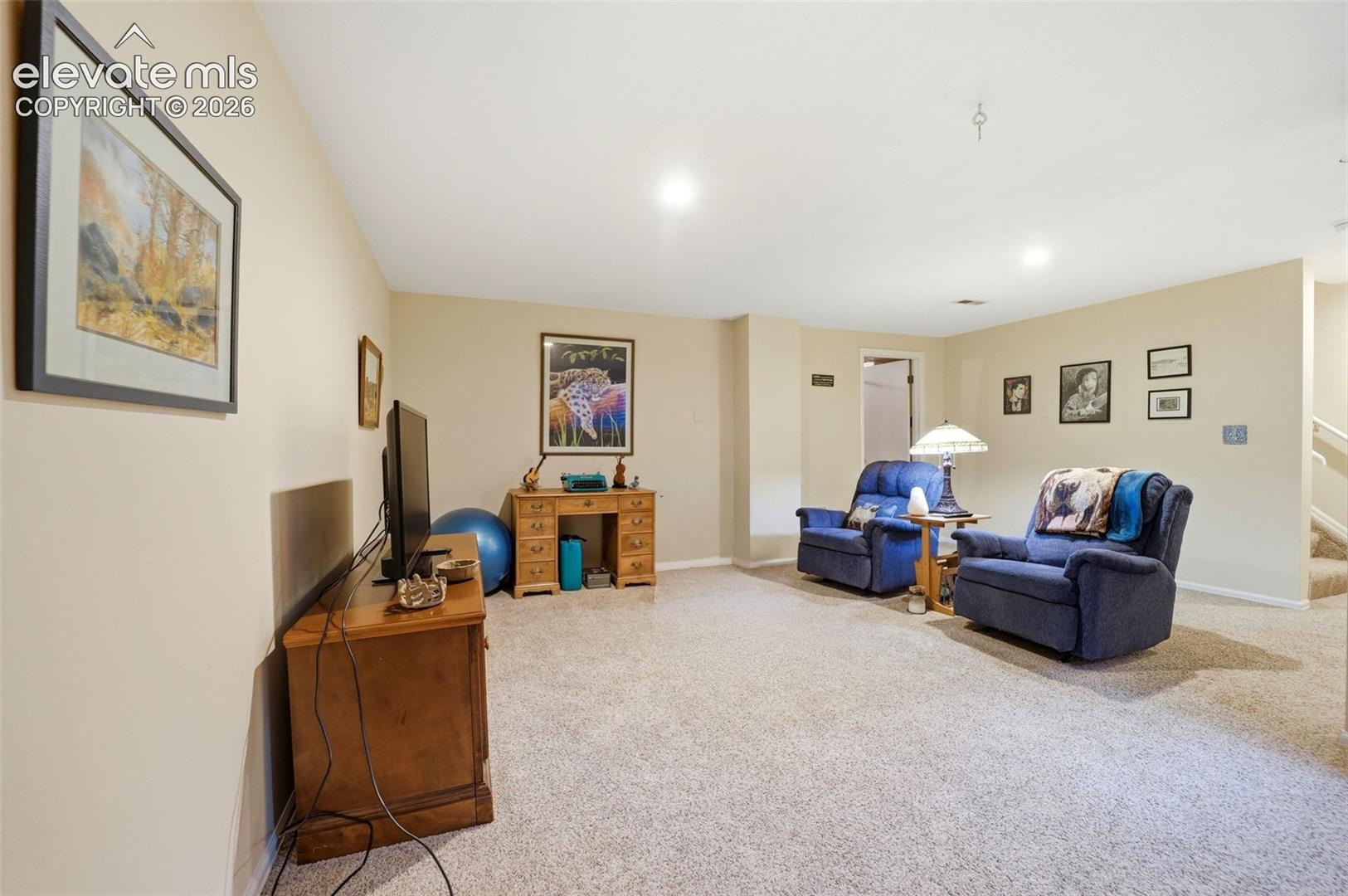 2087 Sussex Lane
