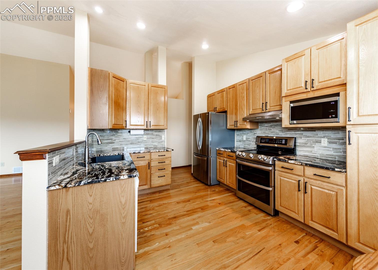 17908 New London Road