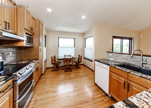 17908 New London Road