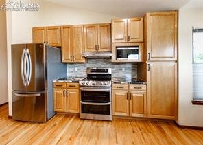 17908 New London Road