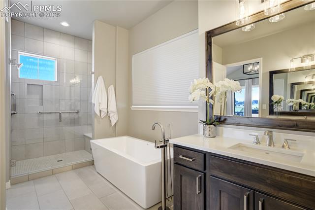 11598 Silver Charm Way