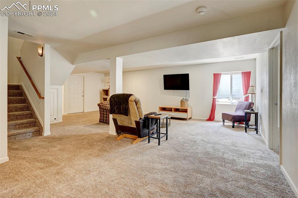 312 W Marble Drive