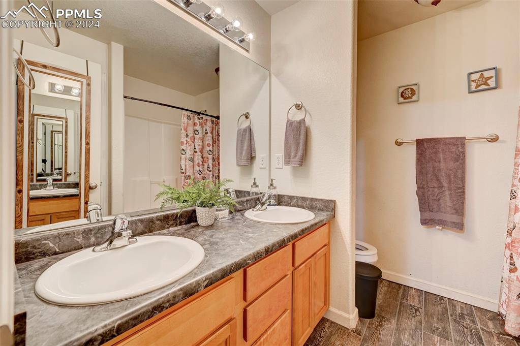 312 W Marble Drive