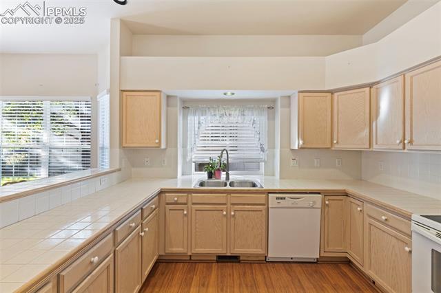 5747 Tradewind Point