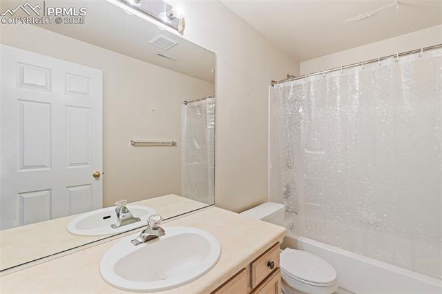 5747 Tradewind Point