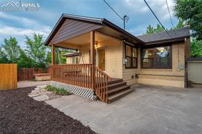 1120 N Logan Avenue