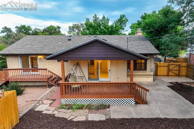 1120 N Logan Avenue