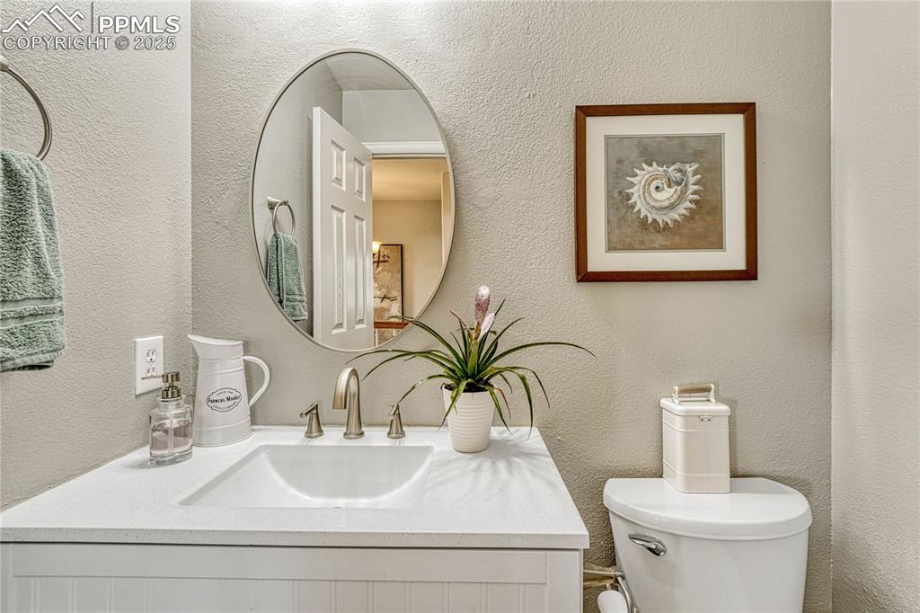 122 Luxury Lane