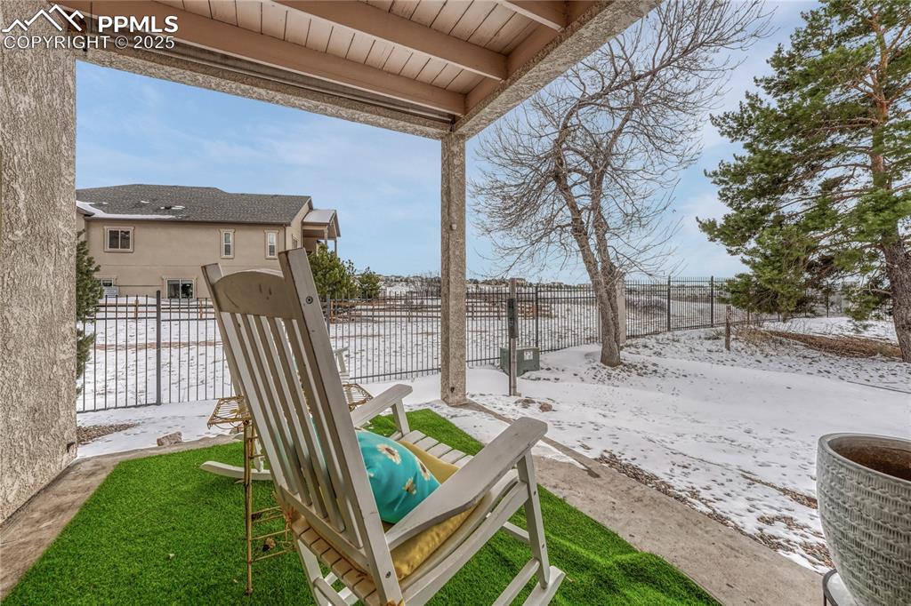 122 Luxury Lane