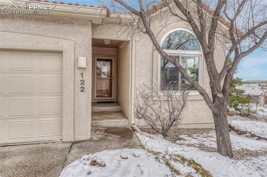 122 Luxury Lane