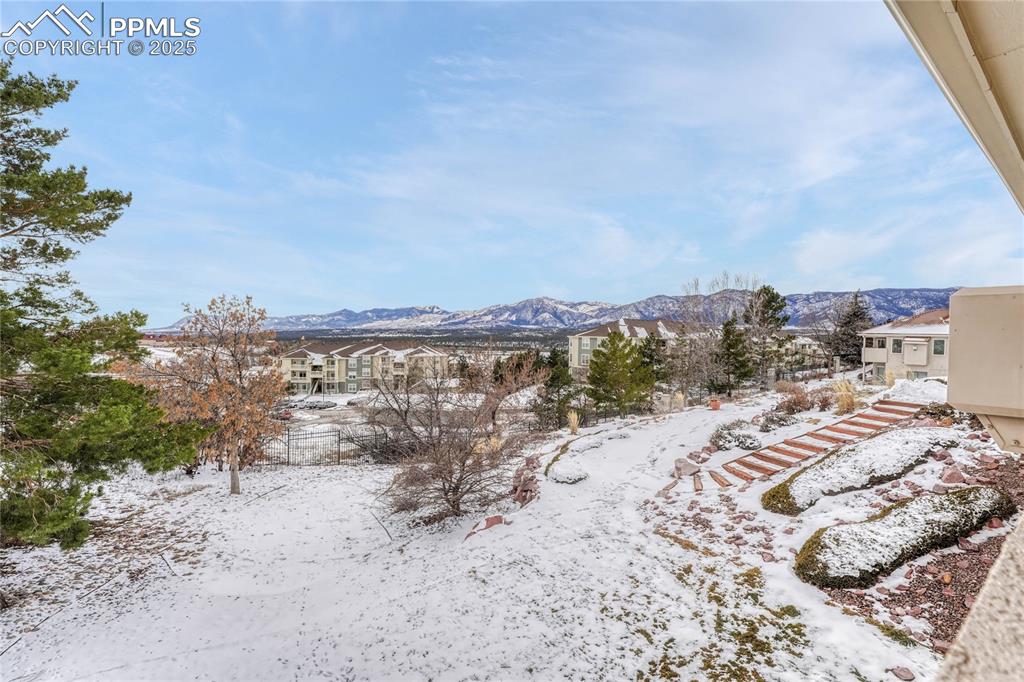 122 Luxury Lane