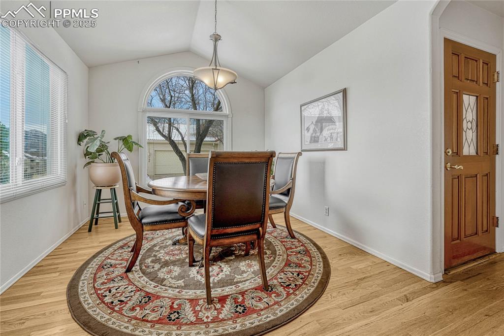 122 Luxury Lane