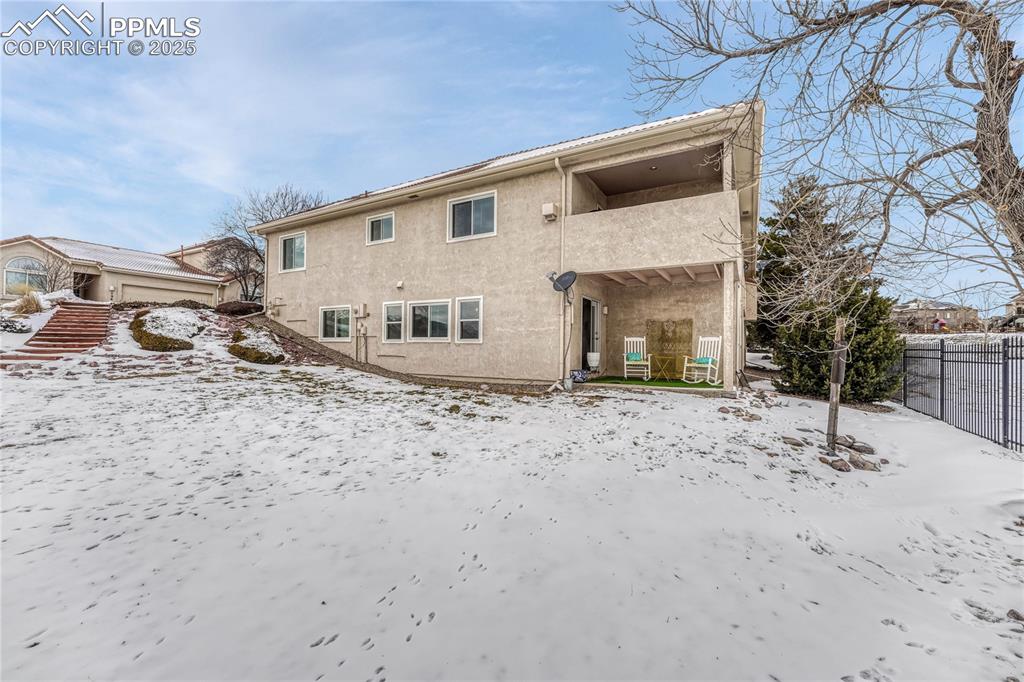122 Luxury Lane