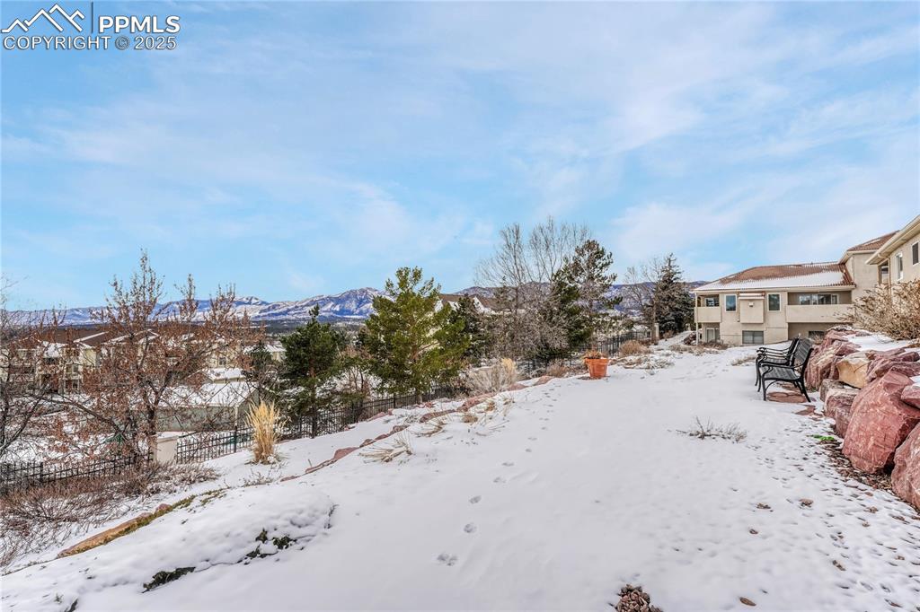 122 Luxury Lane