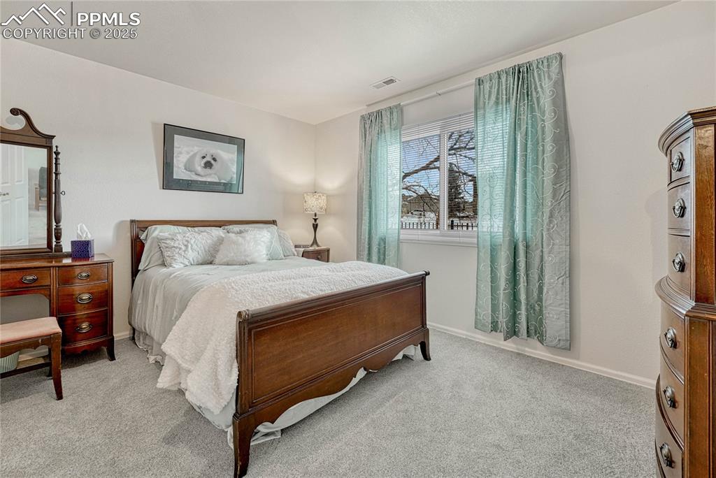 122 Luxury Lane