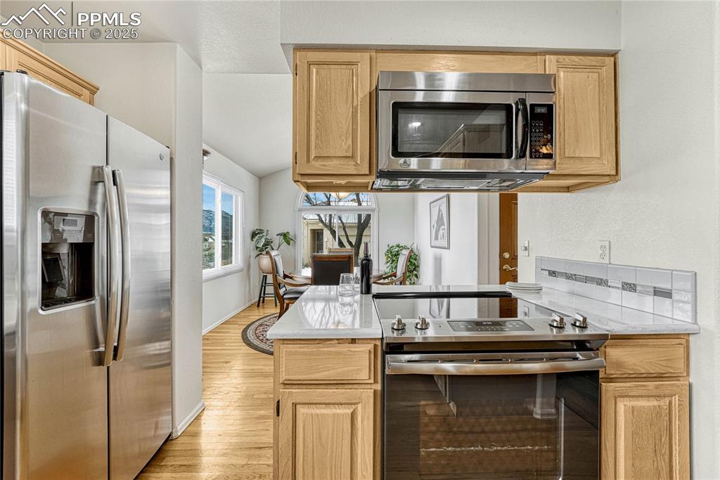 122 Luxury Lane